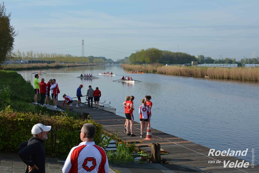 Gezellige drukte op het water